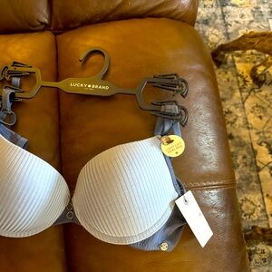 Lucky Brand light lift Demi bra.  Size 34 B